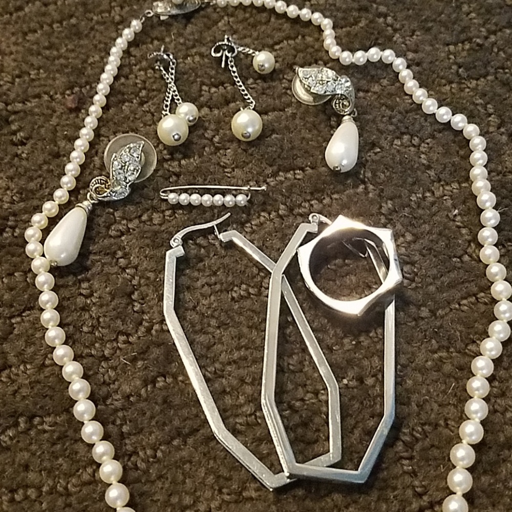 Are you pretty in pearls?